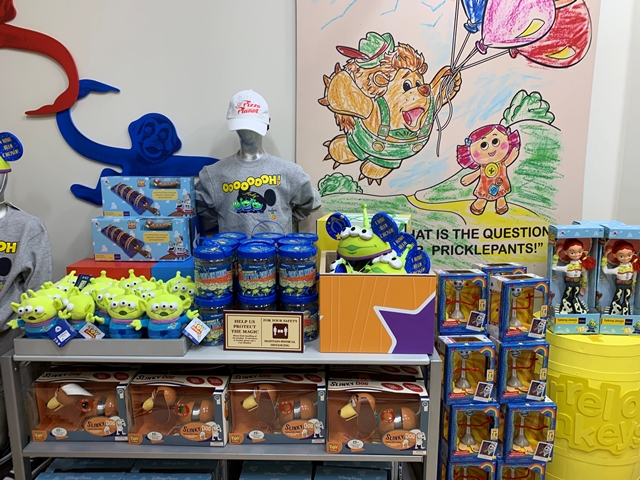 toy story store disney world